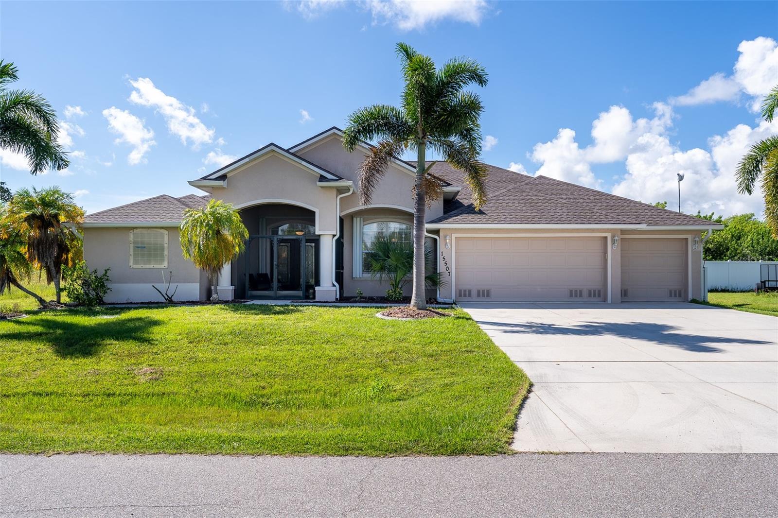 15507 AQUA CIR