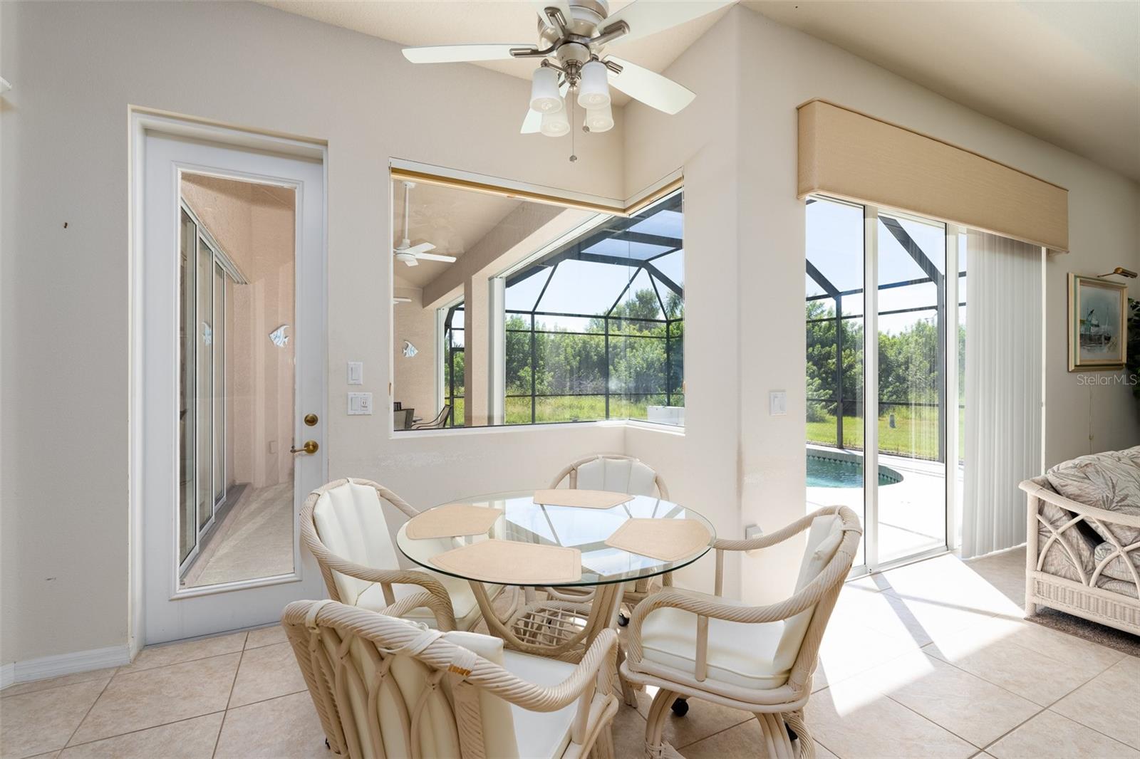 15507 AQUA CIR