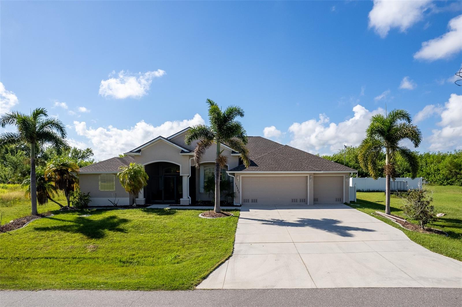 15507 AQUA CIR