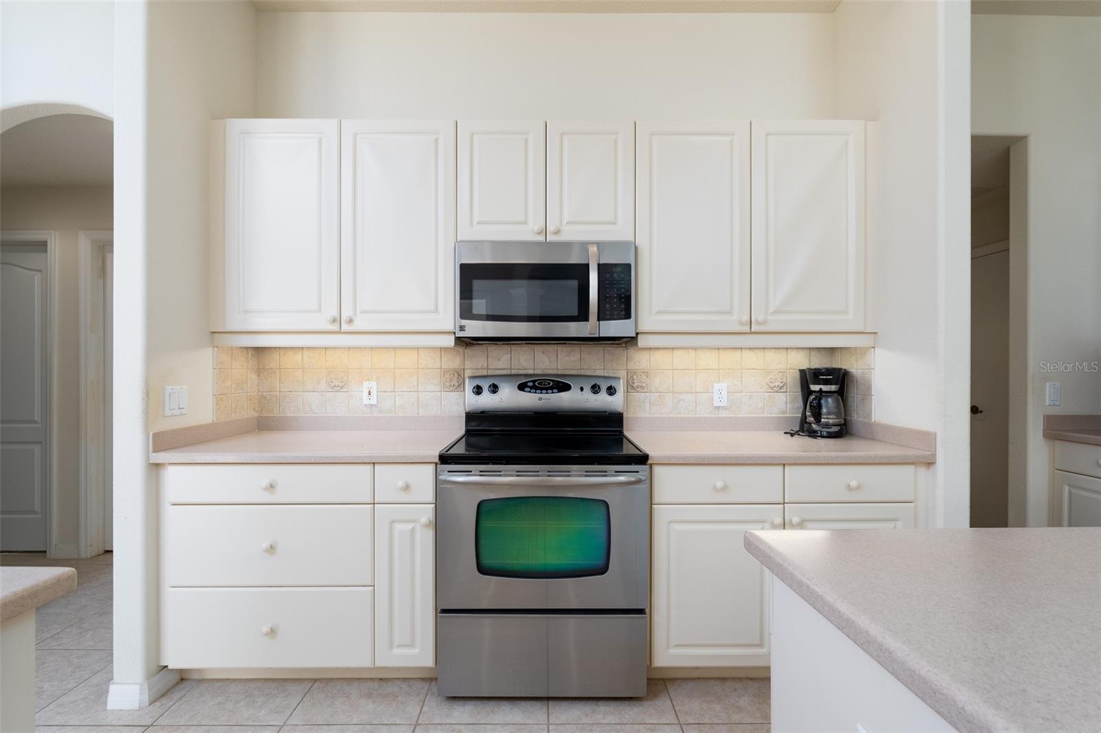 15507 AQUA CIR