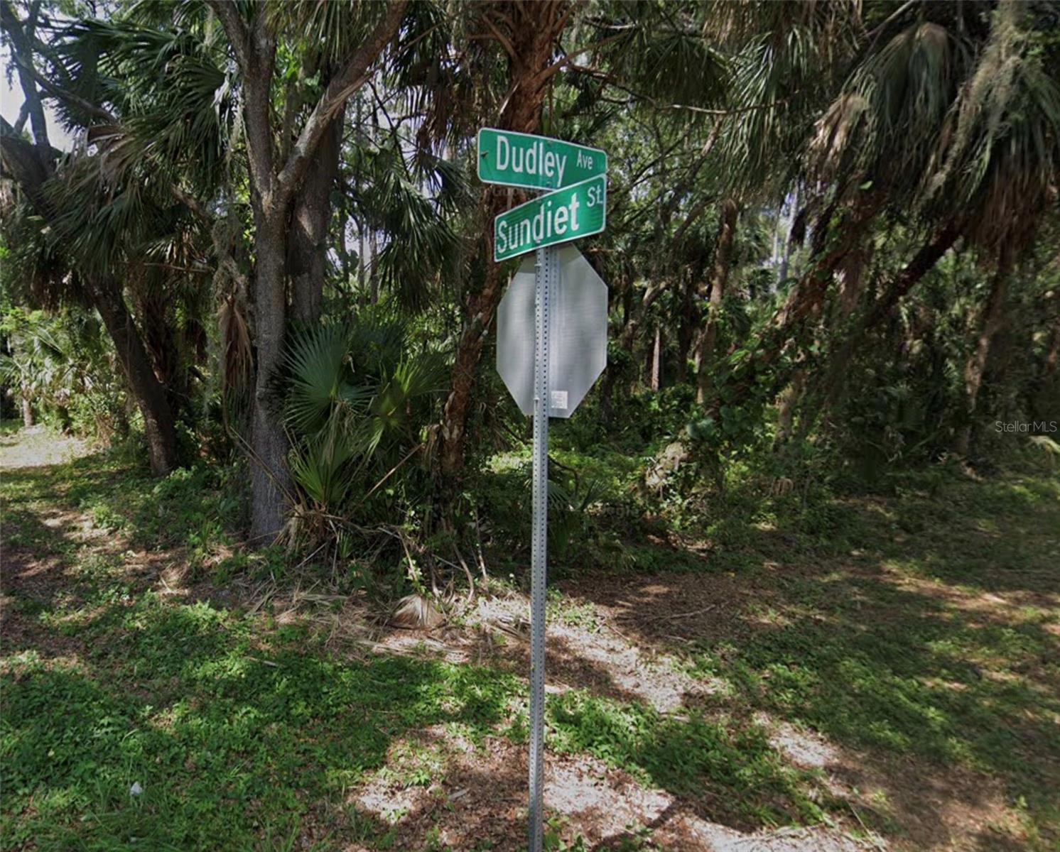 17421 DUDLEY AVE