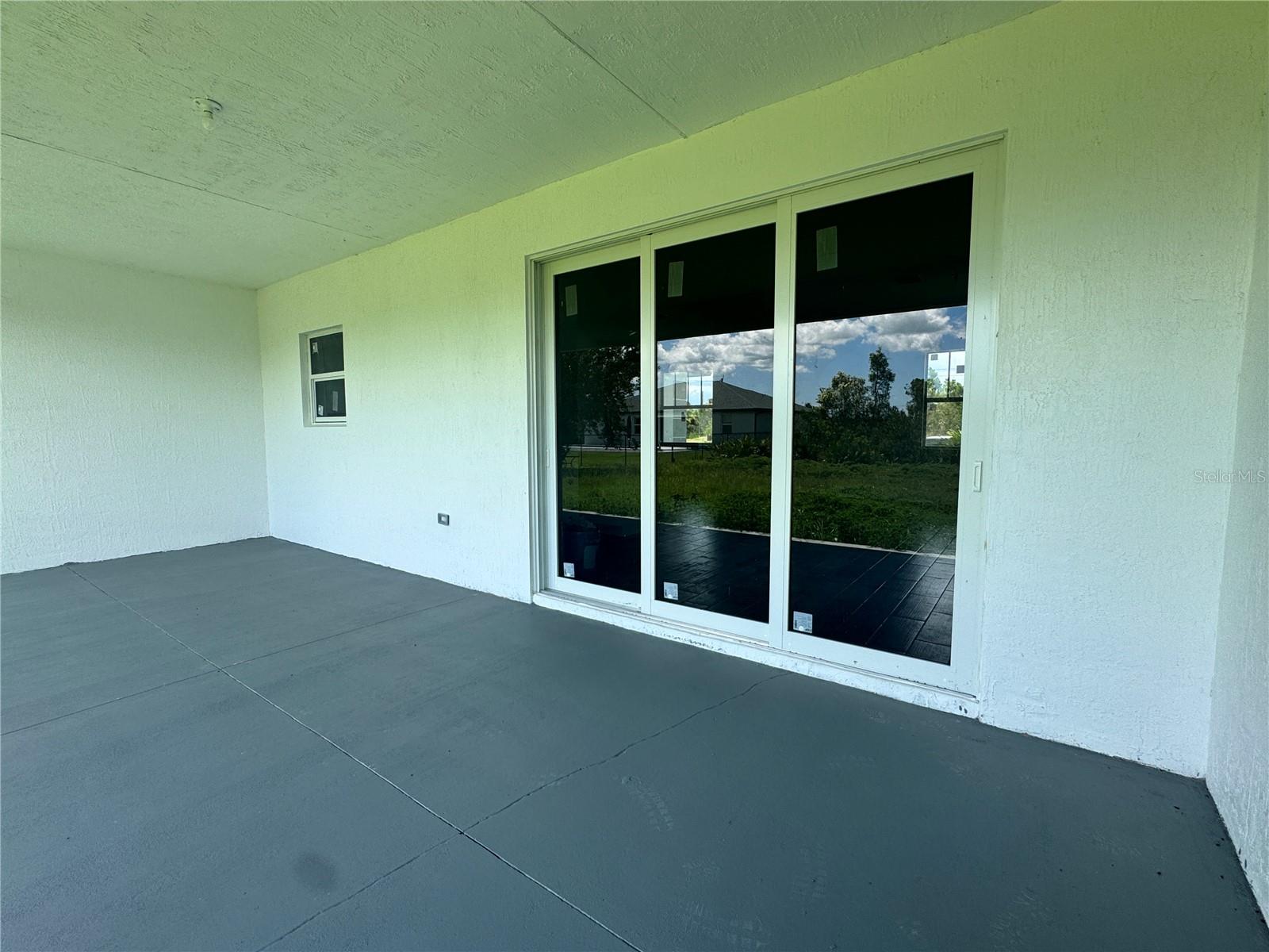 14149 WHITTIER LN