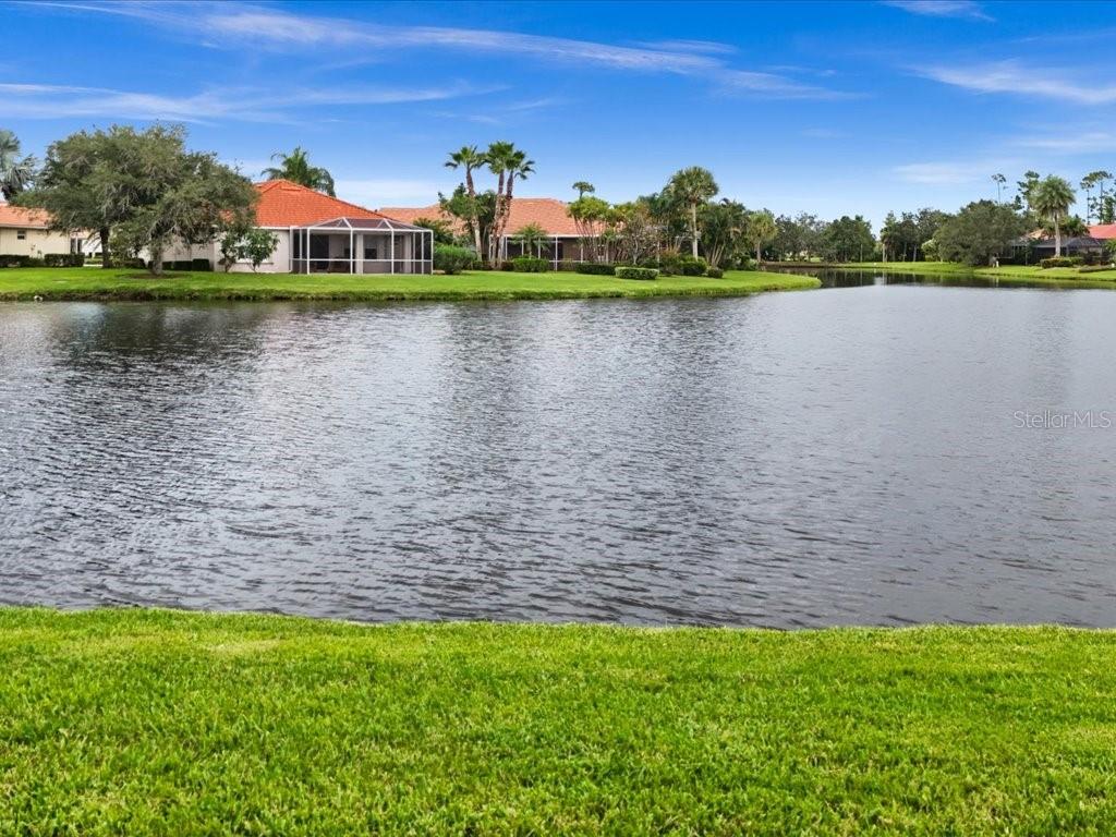 3927 WHISPERING OAKS DR