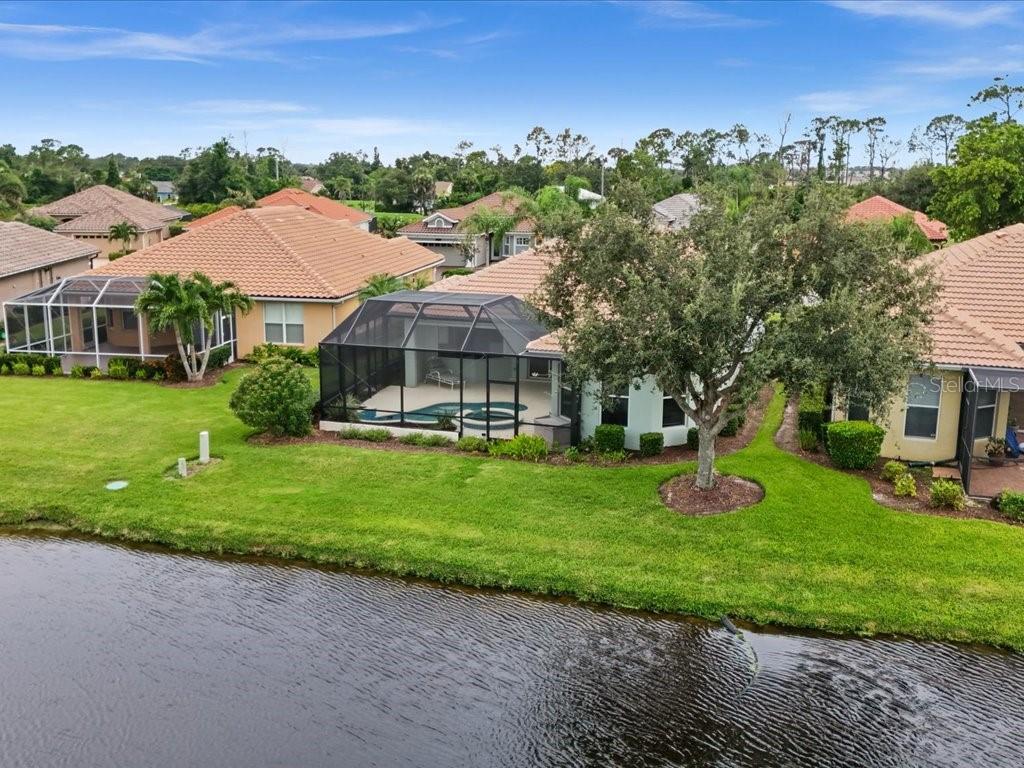 3927 WHISPERING OAKS DR