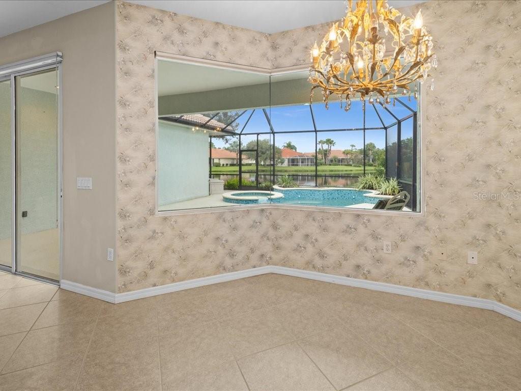 3927 WHISPERING OAKS DR