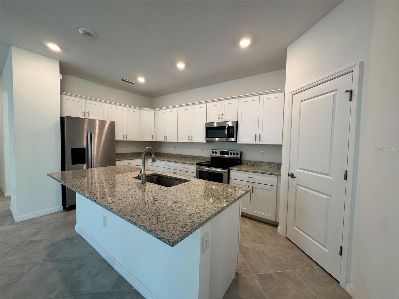15968 HONEYSUCKLE ST