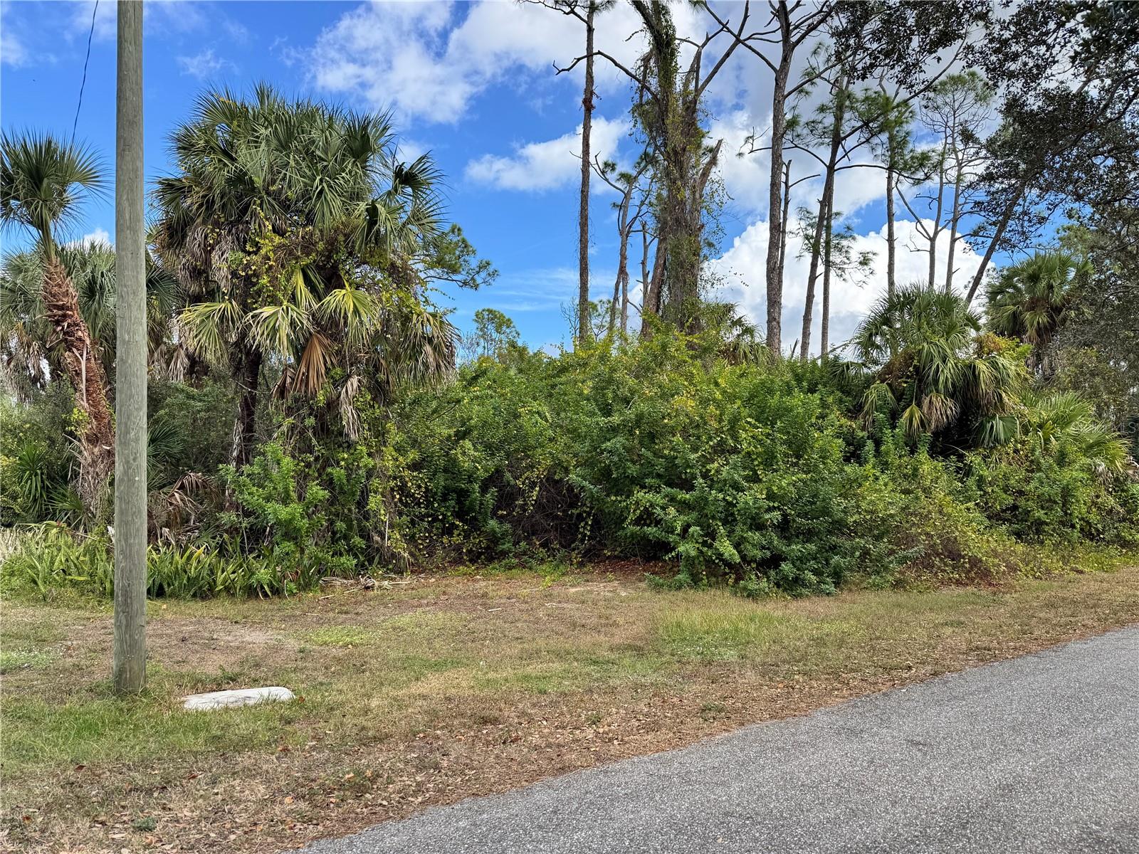 17380 VALLYBROOK AVE