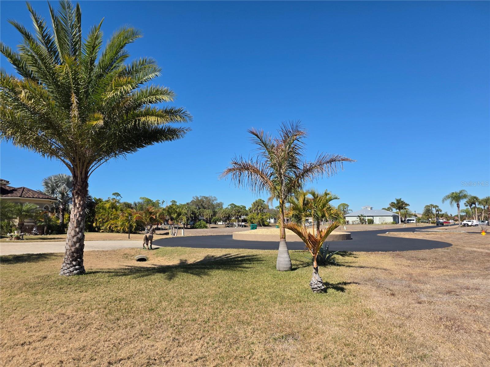 2610 PEBBLE CREEK PL