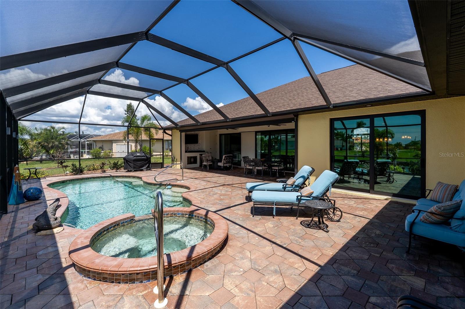 9326 ROSEBUD CIR