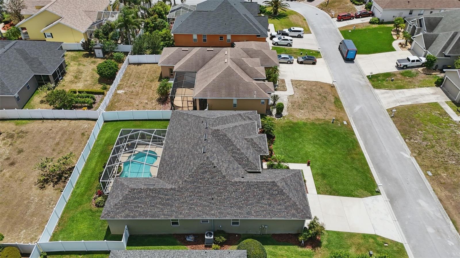 6758 HILLIS DR