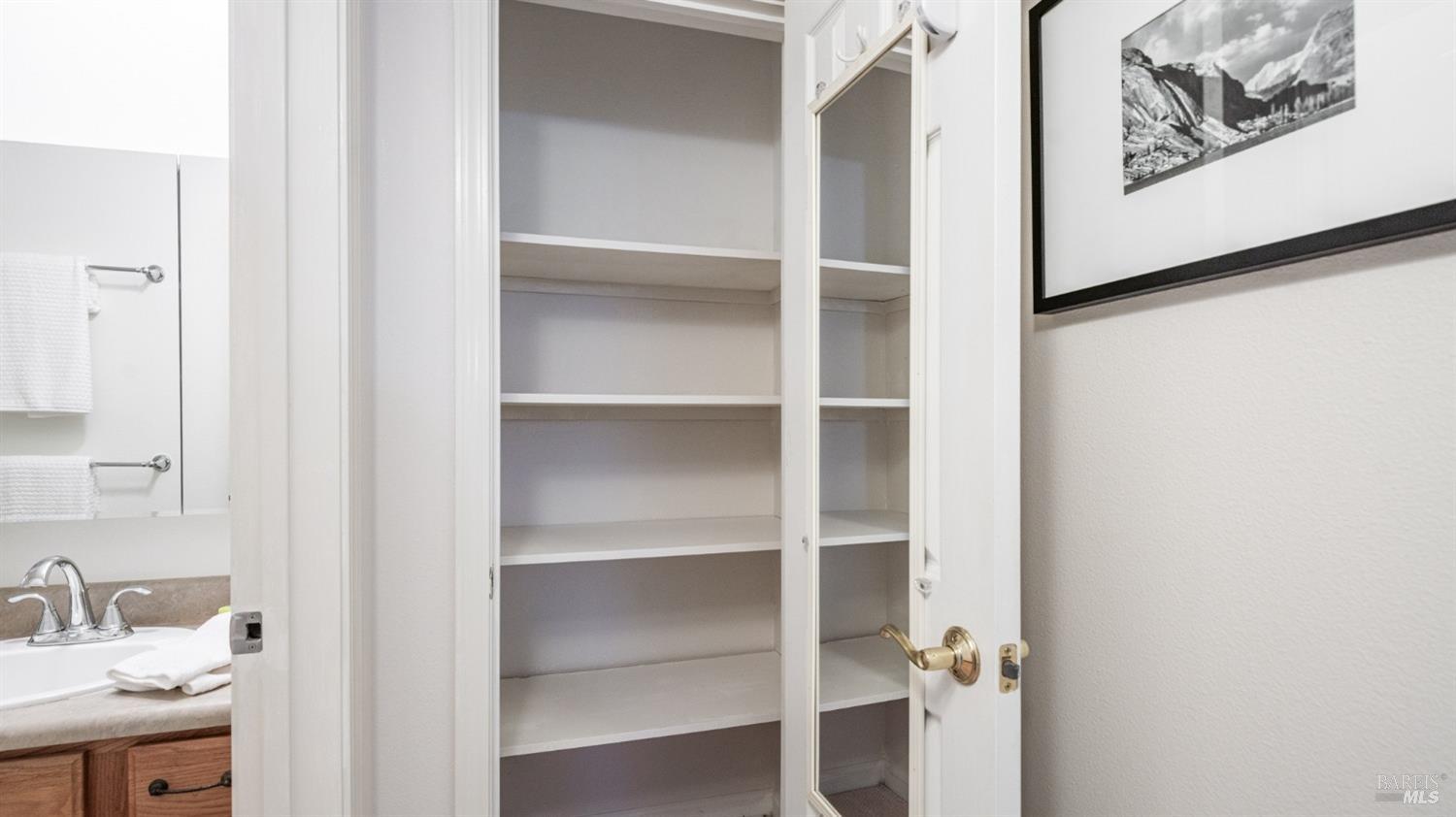 1540 Center Road Unit: #386