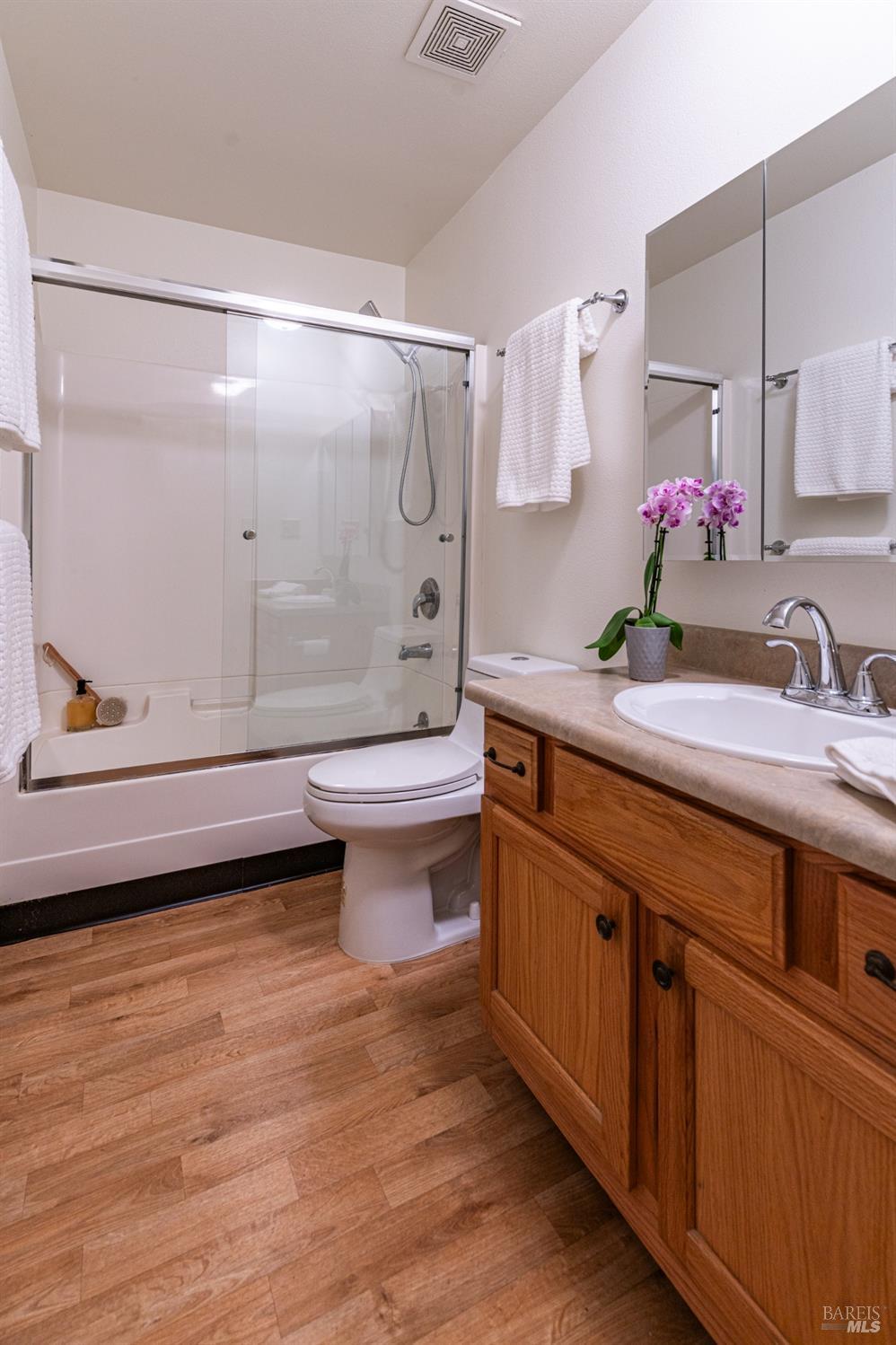 1540 Center Road Unit: #386