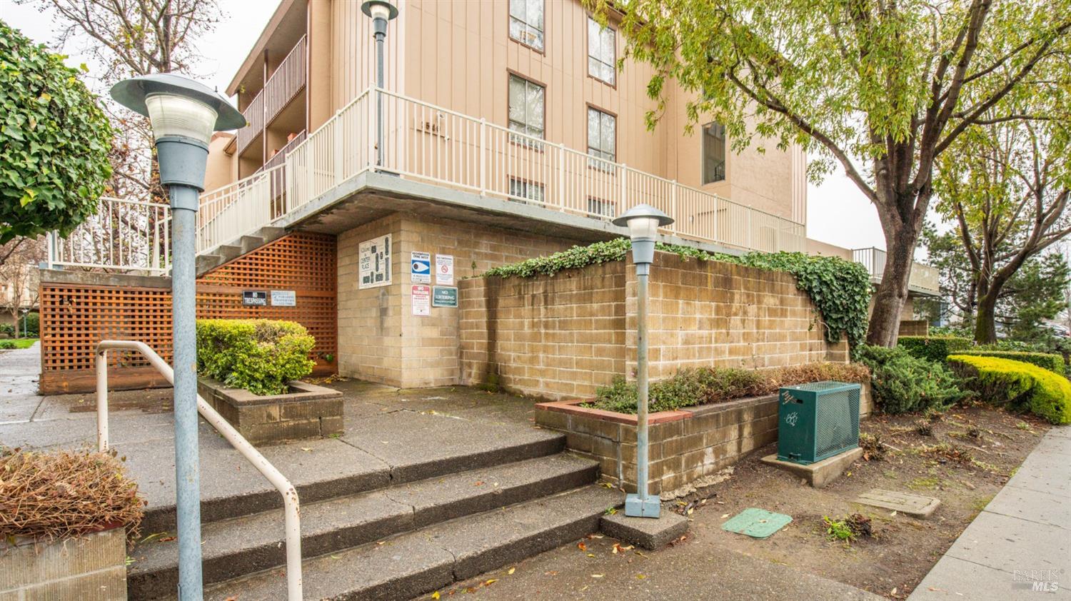 1540 Center Road Unit: #386