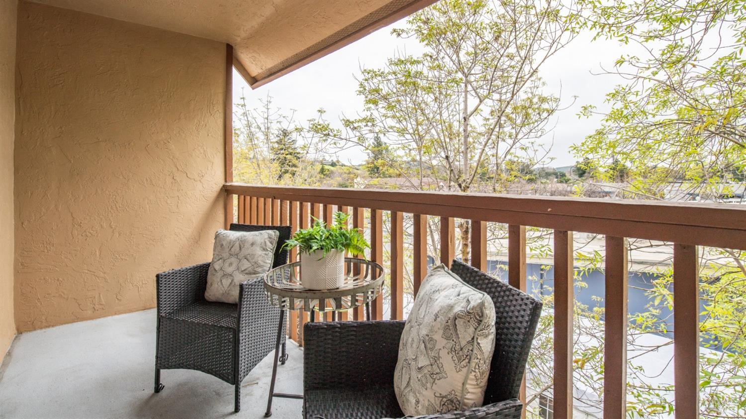 1540 Center Road Unit: #386