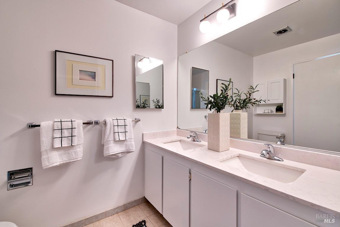 234 Bay Vista Circle