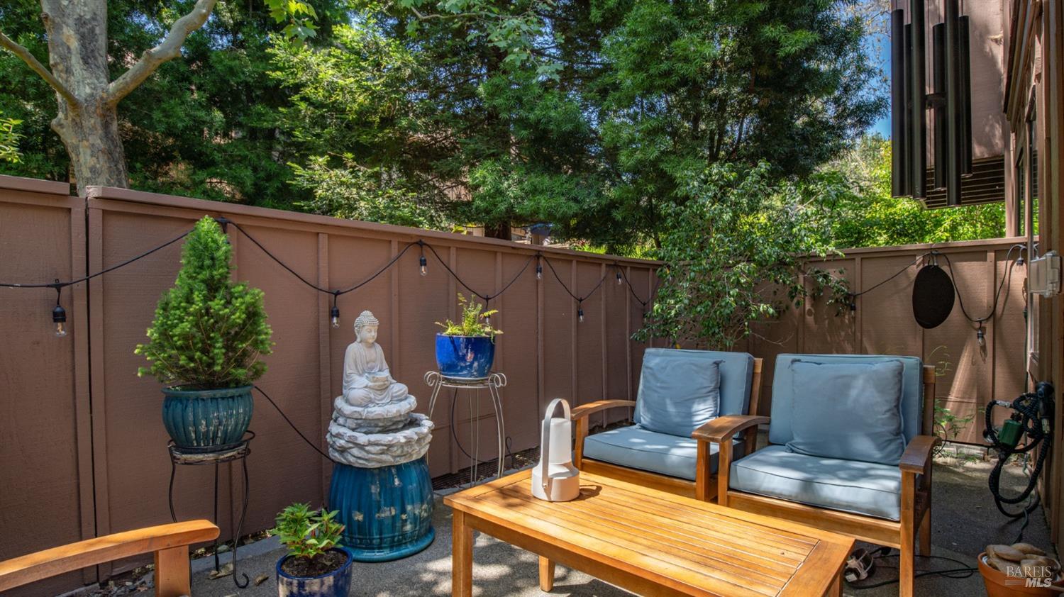 17 Prairie Falcon Drive