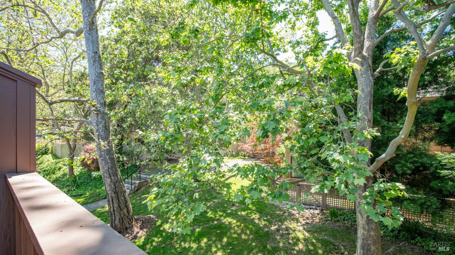 17 Prairie Falcon Drive