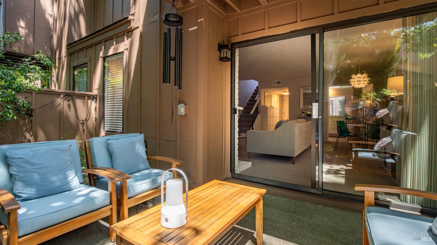 17 Prairie Falcon Drive