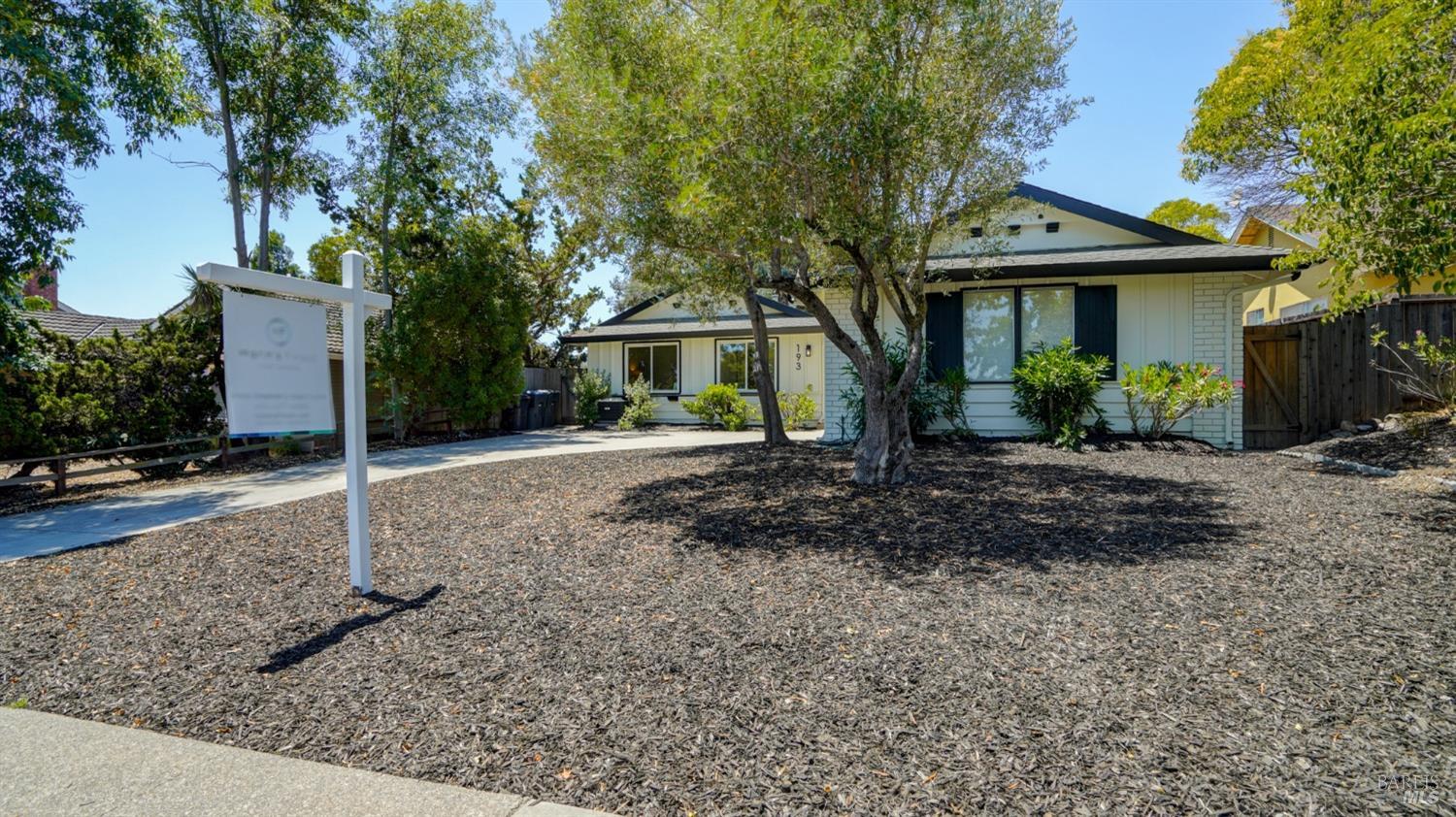 193 San Andreas Drive