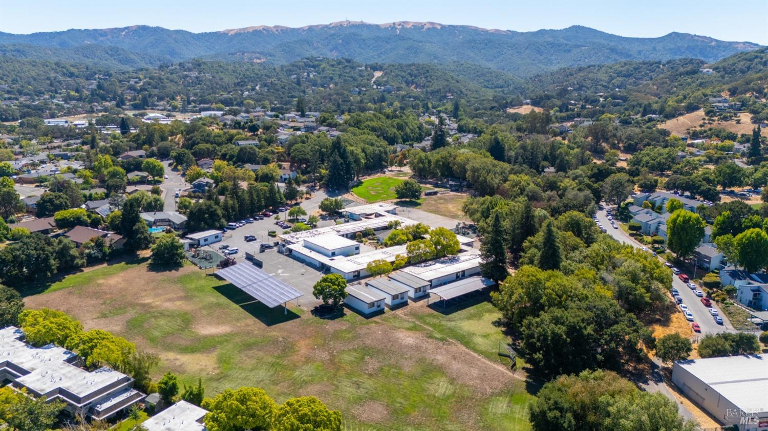 1536 S Novato Boulevard