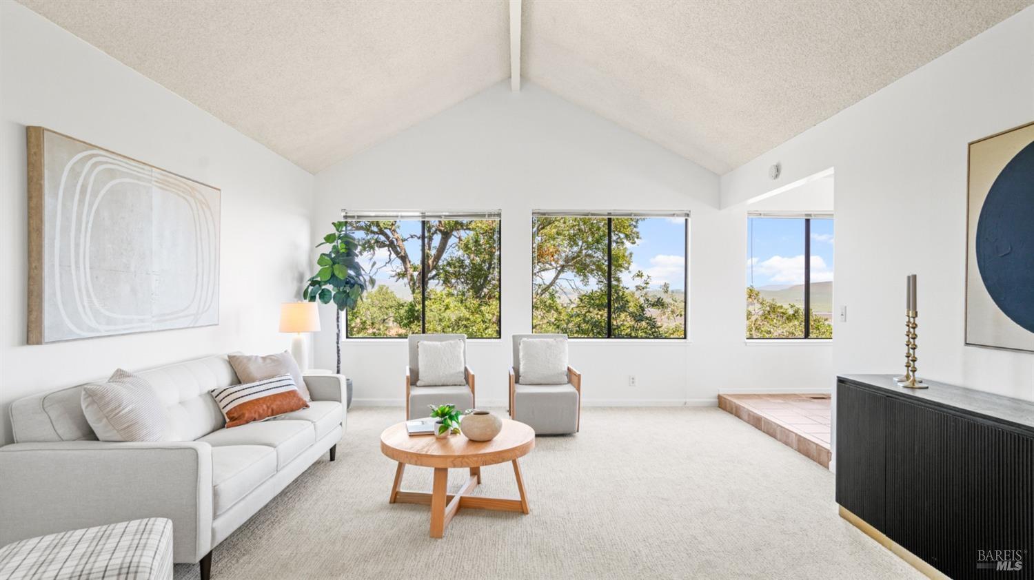 125 Cerro Crest Drive