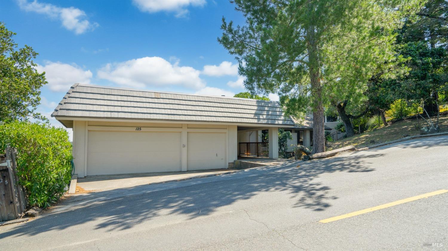 125 Cerro Crest Drive