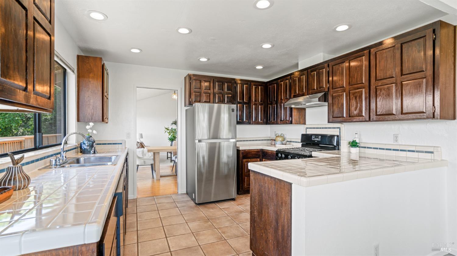 125 Cerro Crest Drive