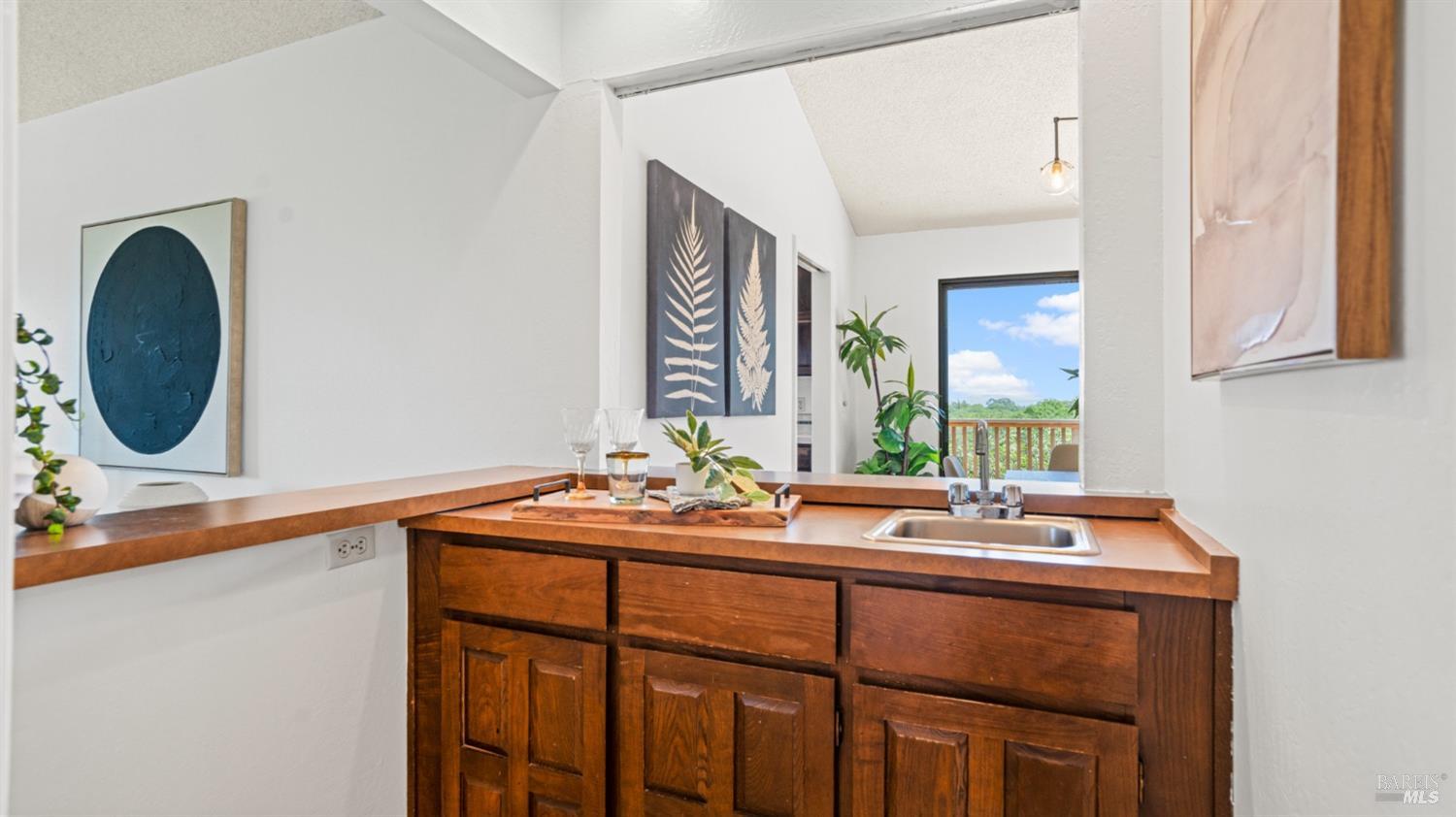 125 Cerro Crest Drive