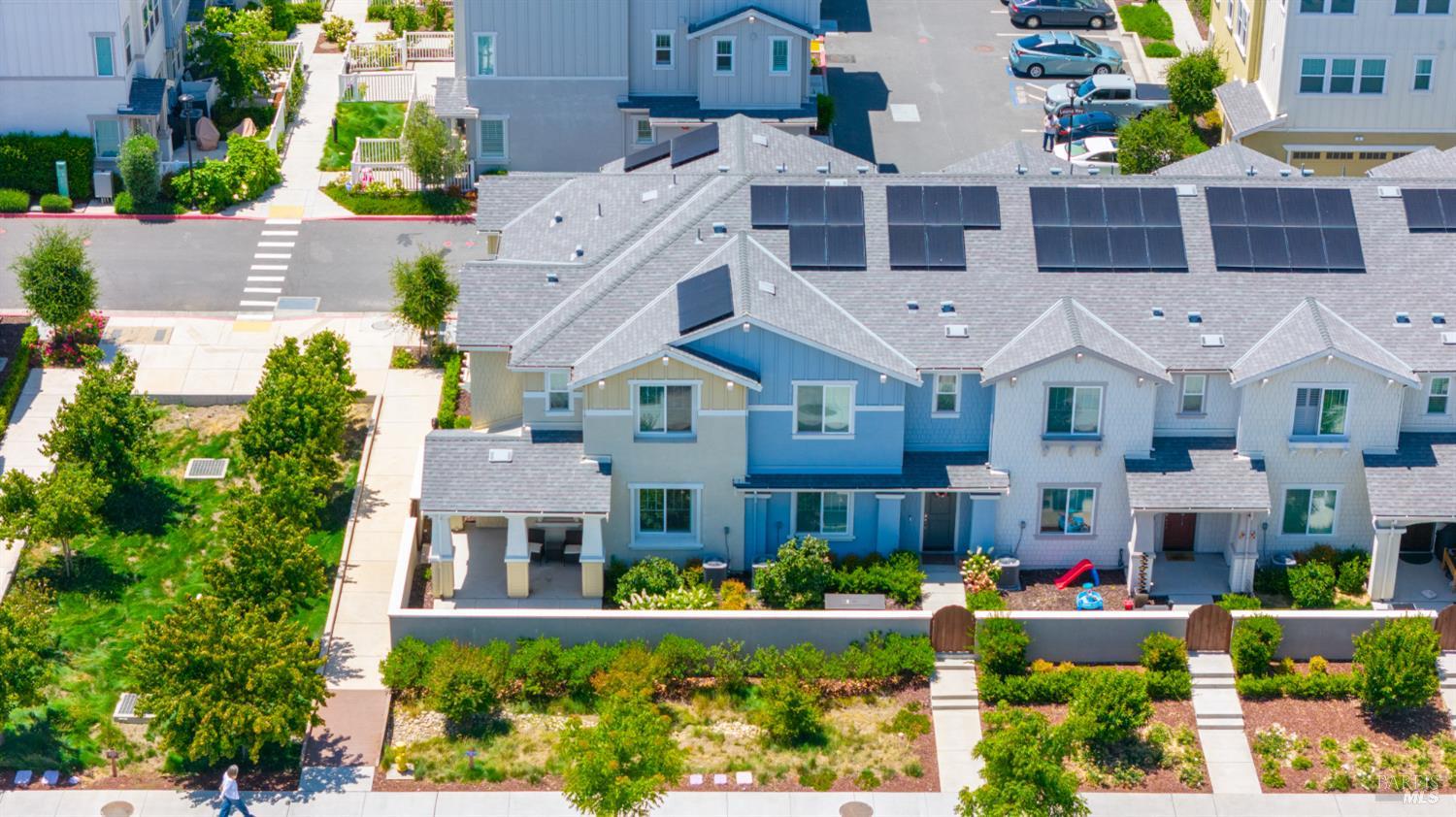18 Lesina Way