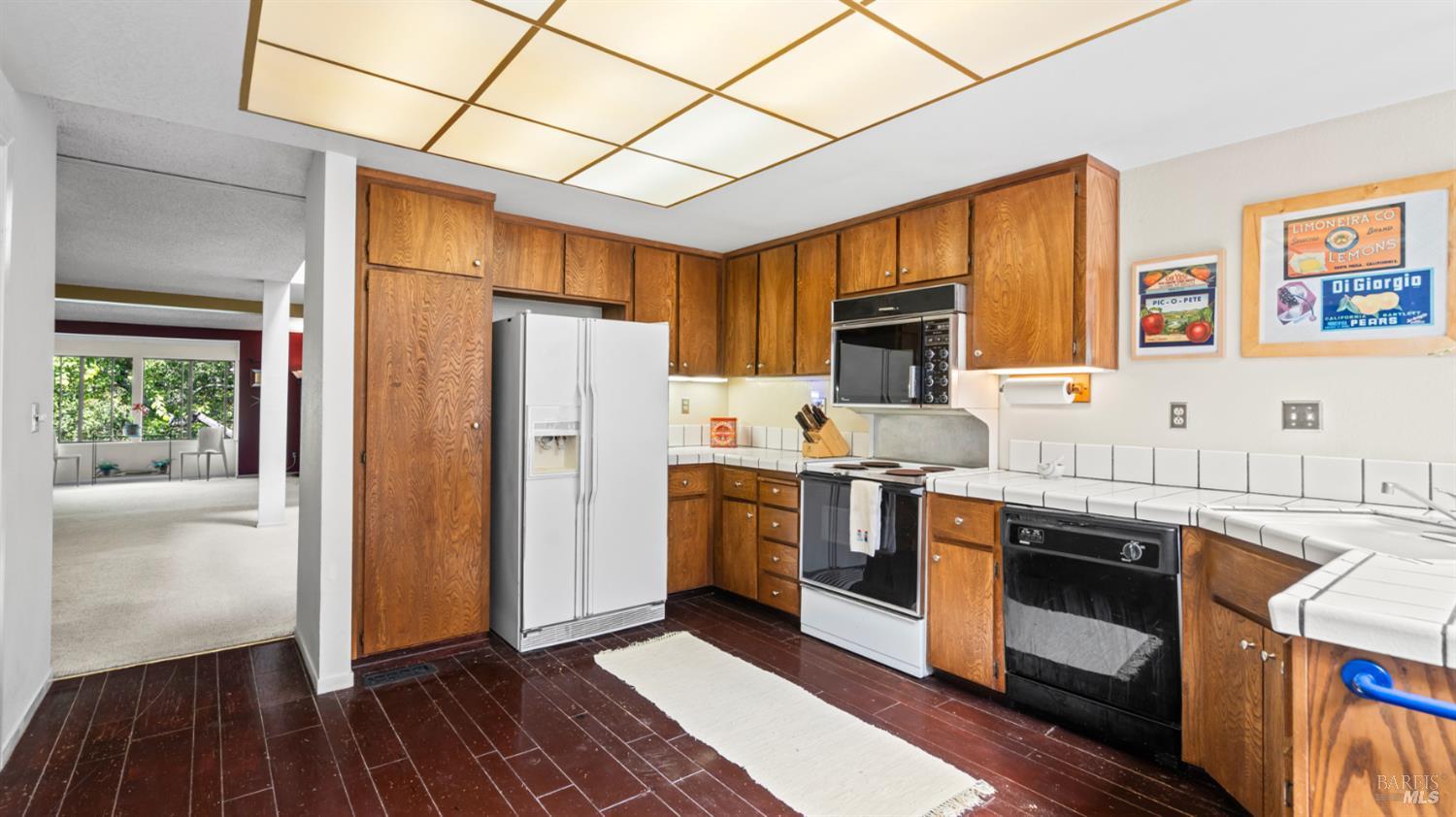 16 Elegant Tern Road