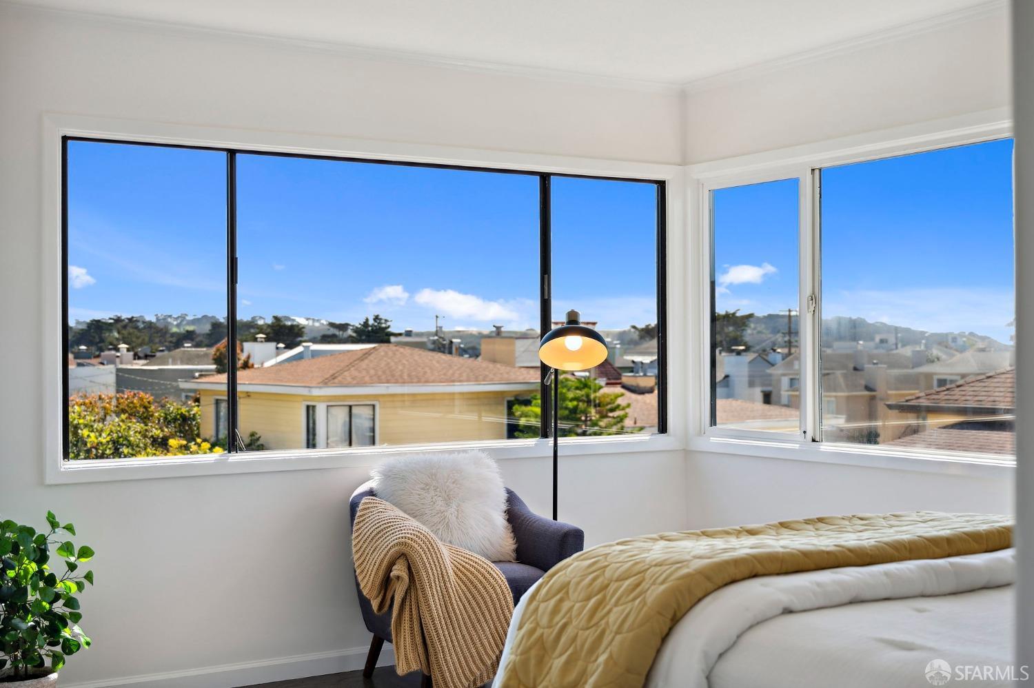 1780 Eucalyptus Drive