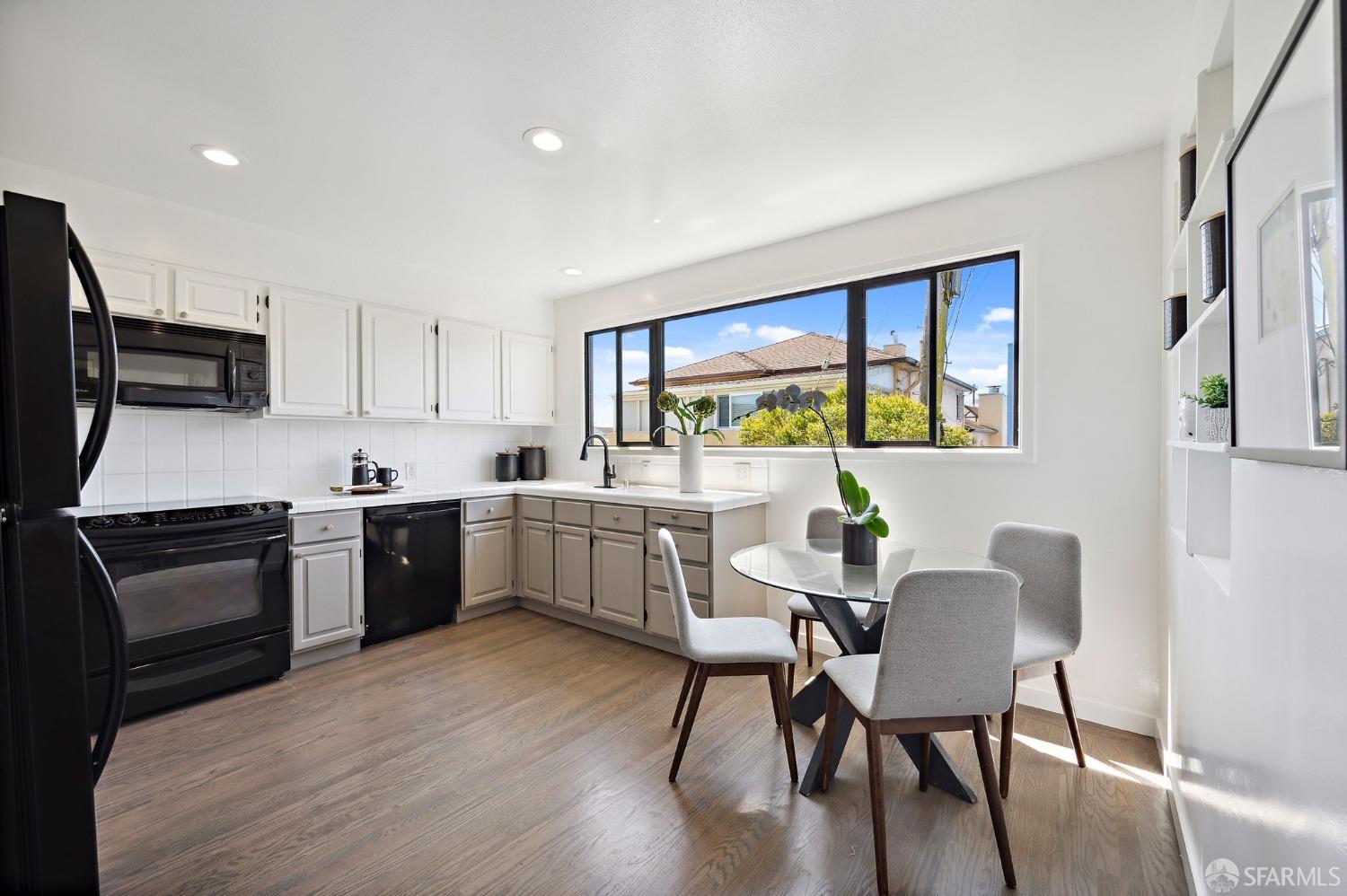 1780 Eucalyptus Drive