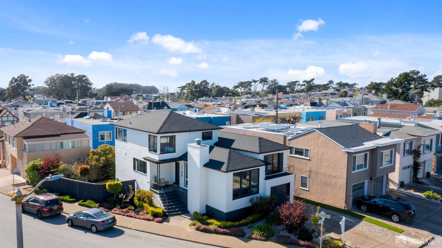 1780 Eucalyptus Drive