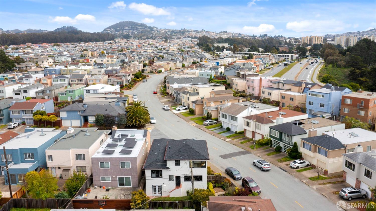 1780 Eucalyptus Drive