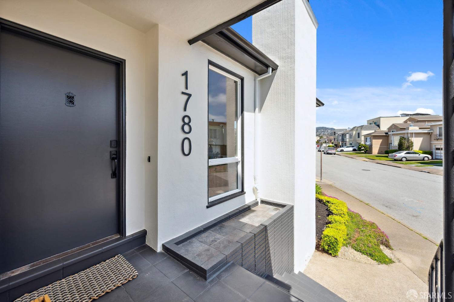 1780 Eucalyptus Drive