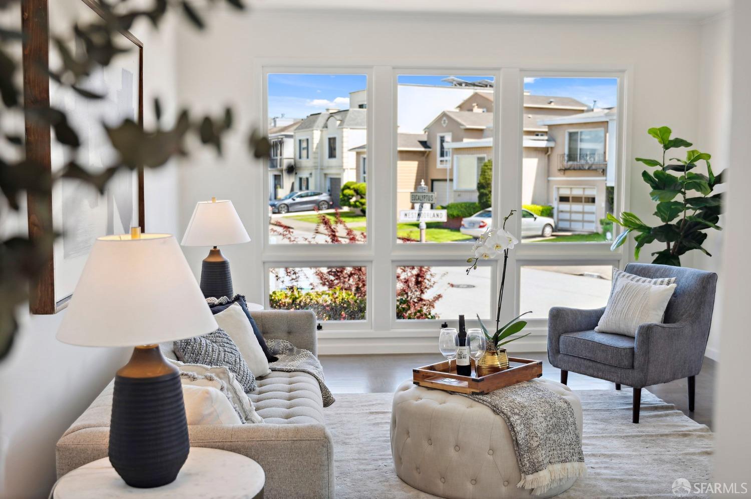 1780 Eucalyptus Drive