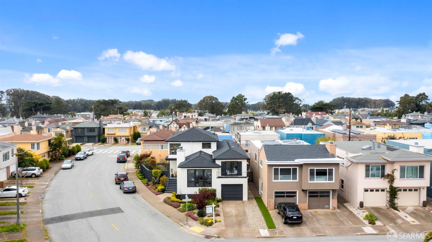 1780 Eucalyptus Drive