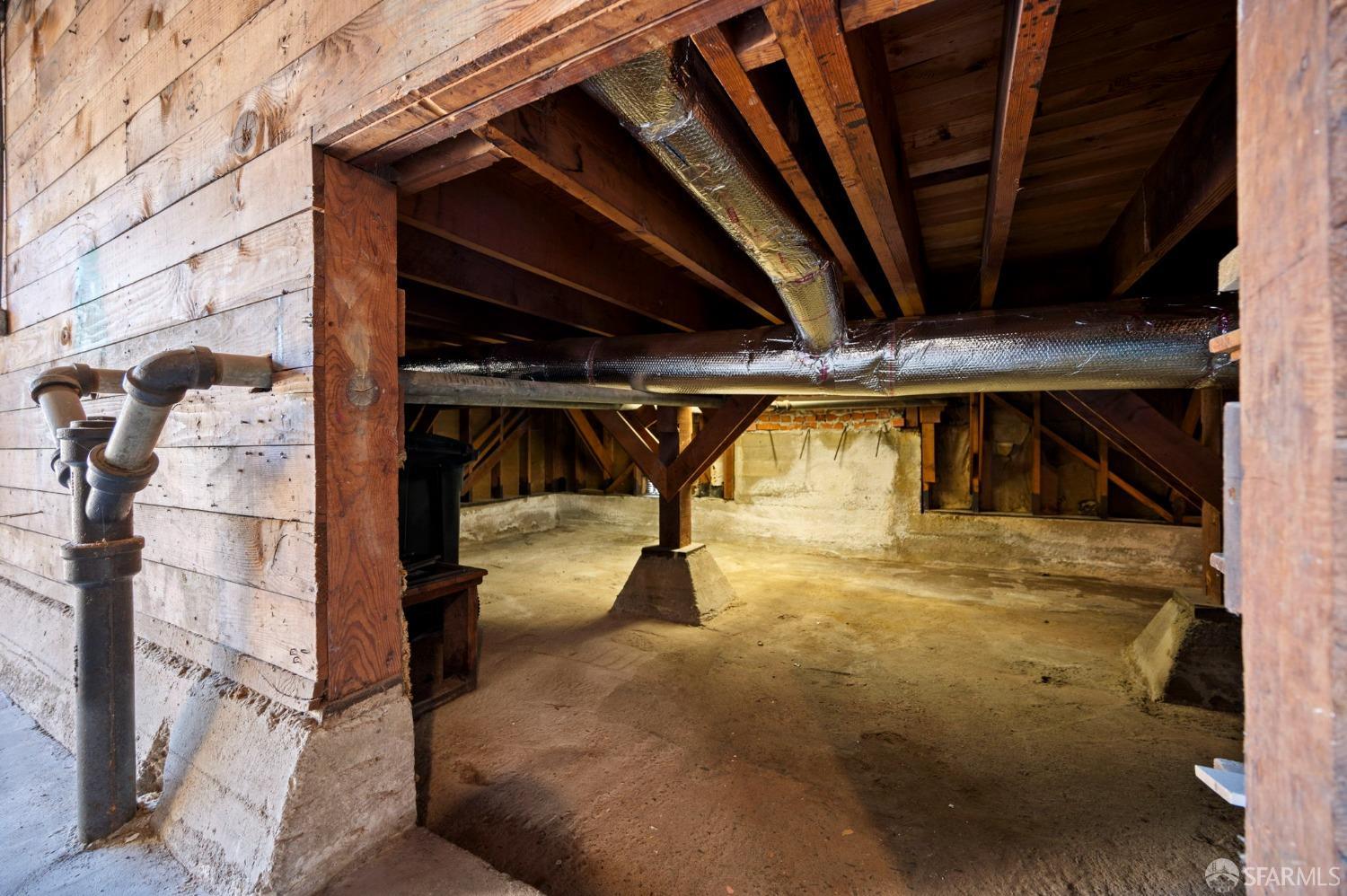 1780 Eucalyptus Drive