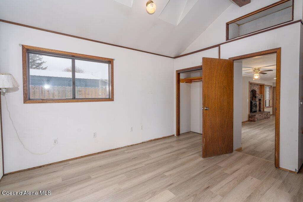 6052 W WASHINGTON ST