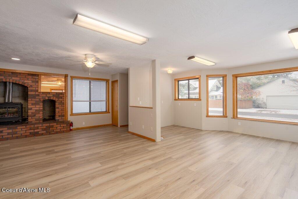 6052 W WASHINGTON ST