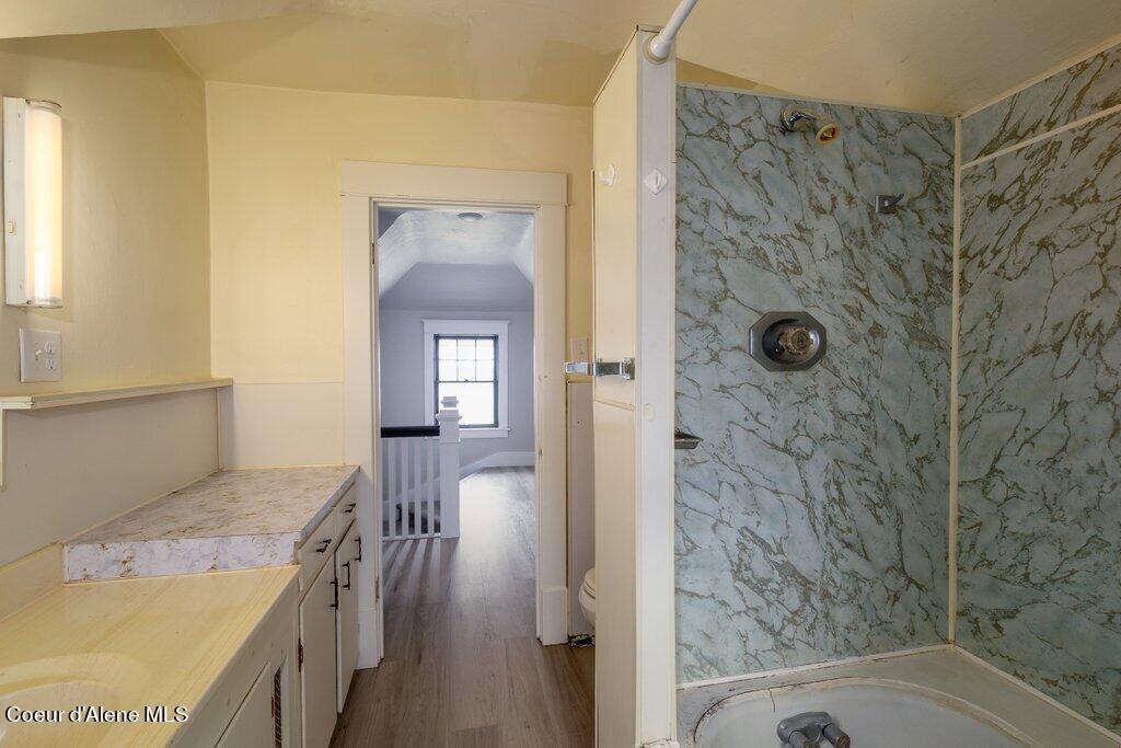 6052 W WASHINGTON ST