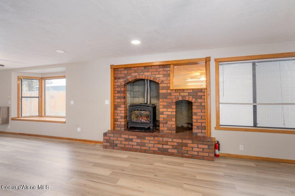 6052 W WASHINGTON ST