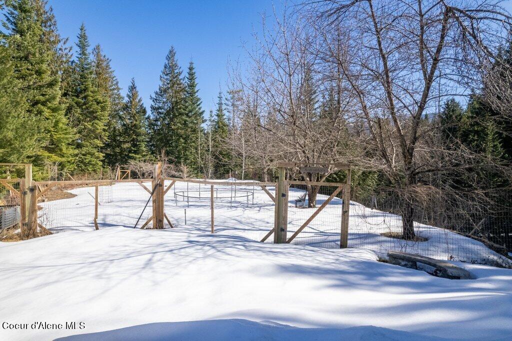 12080 E TROUT POND RD