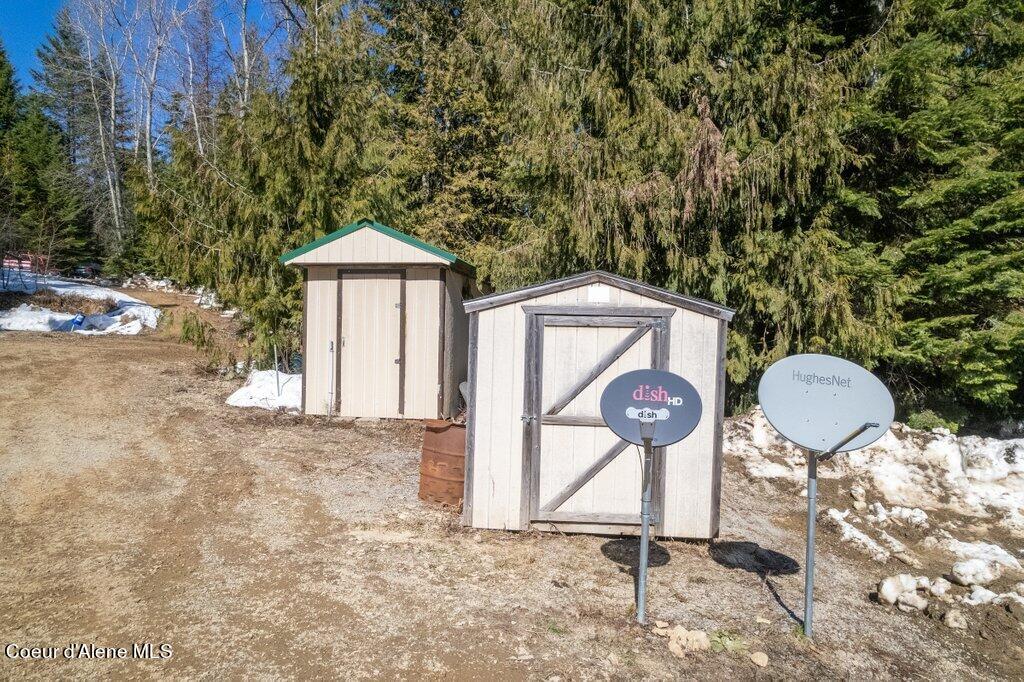 12080 E TROUT POND RD