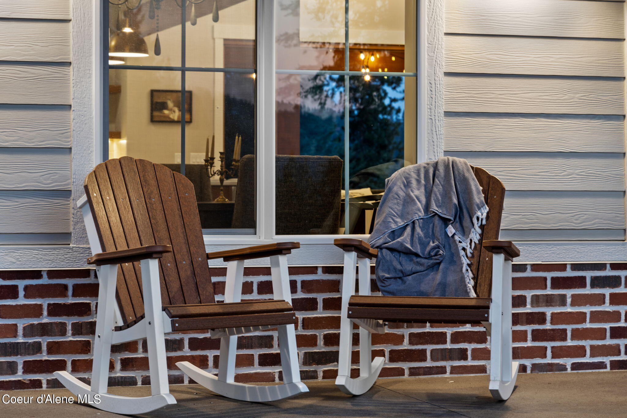 3915 E BECKON RIDGE RD