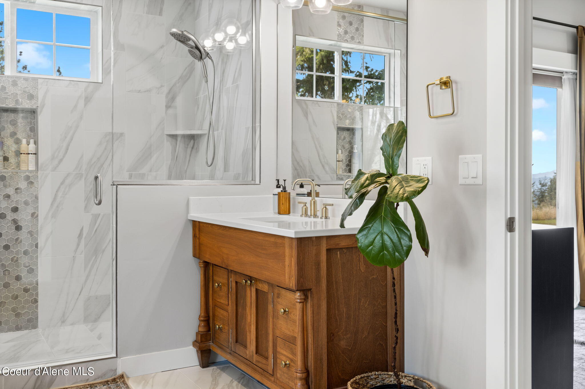 3915 E BECKON RIDGE RD