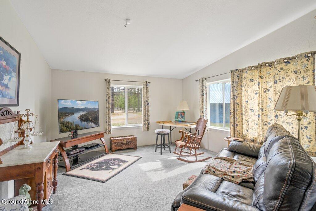 150 Rogstad Powerline Rd