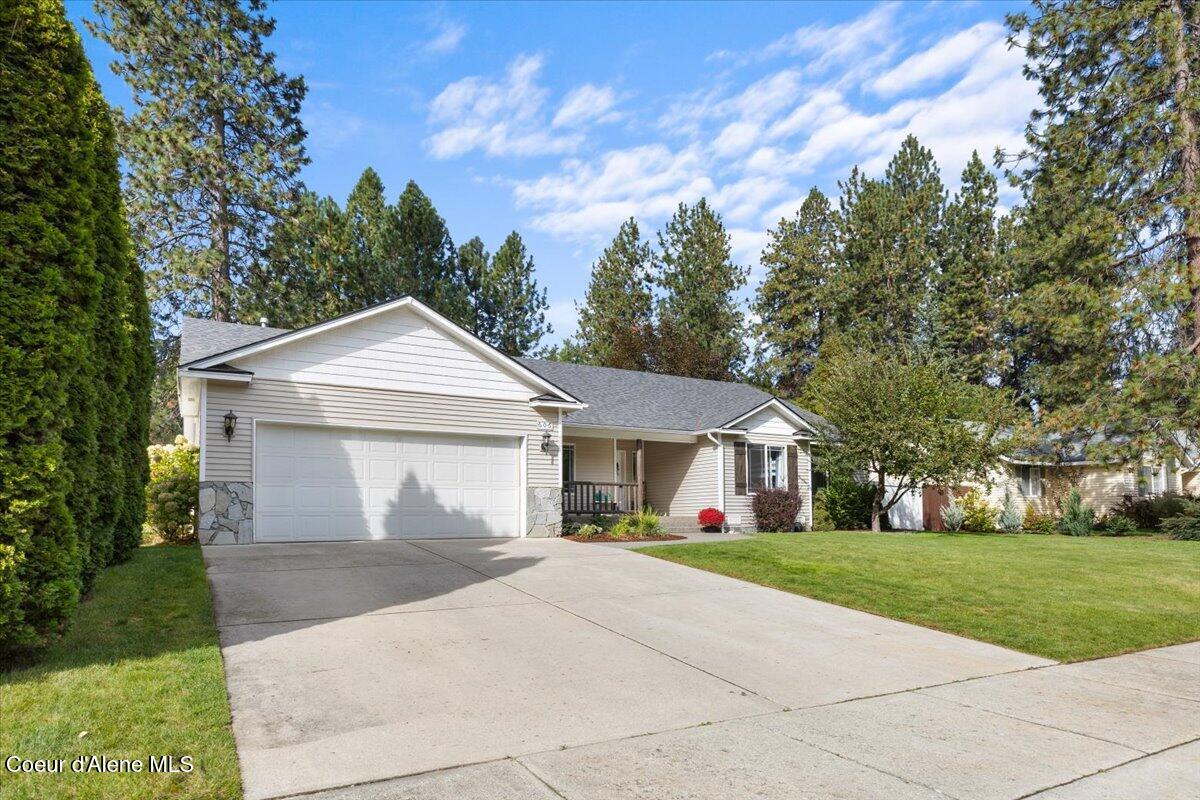 606 S Riverside Harbor DR