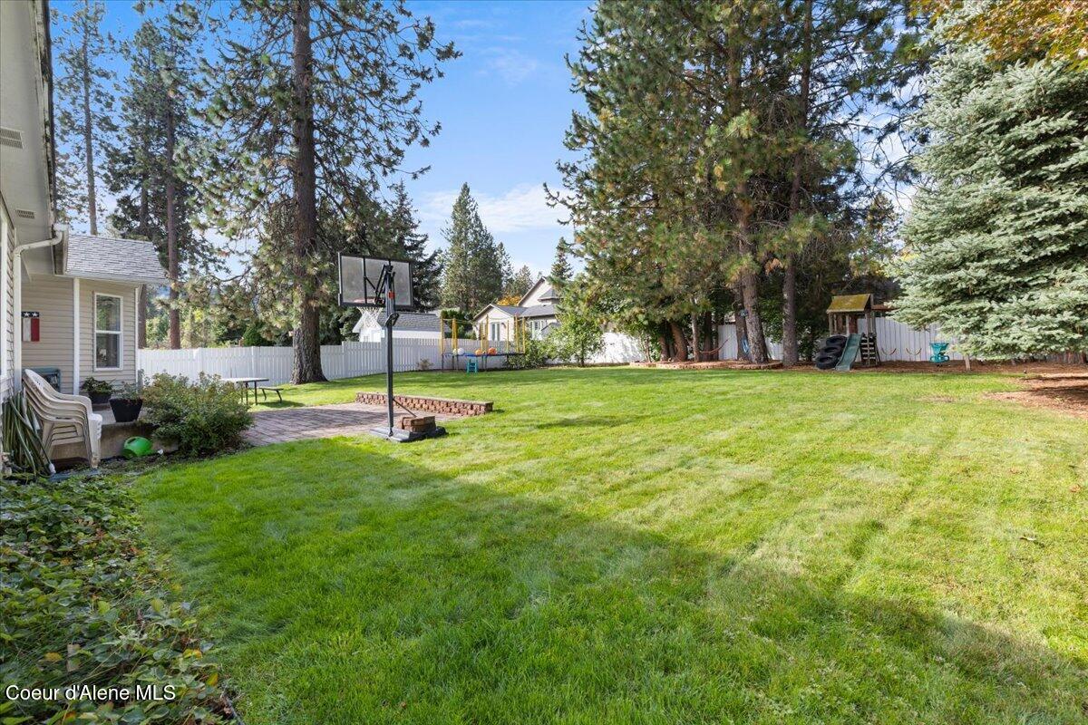 606 S Riverside Harbor DR