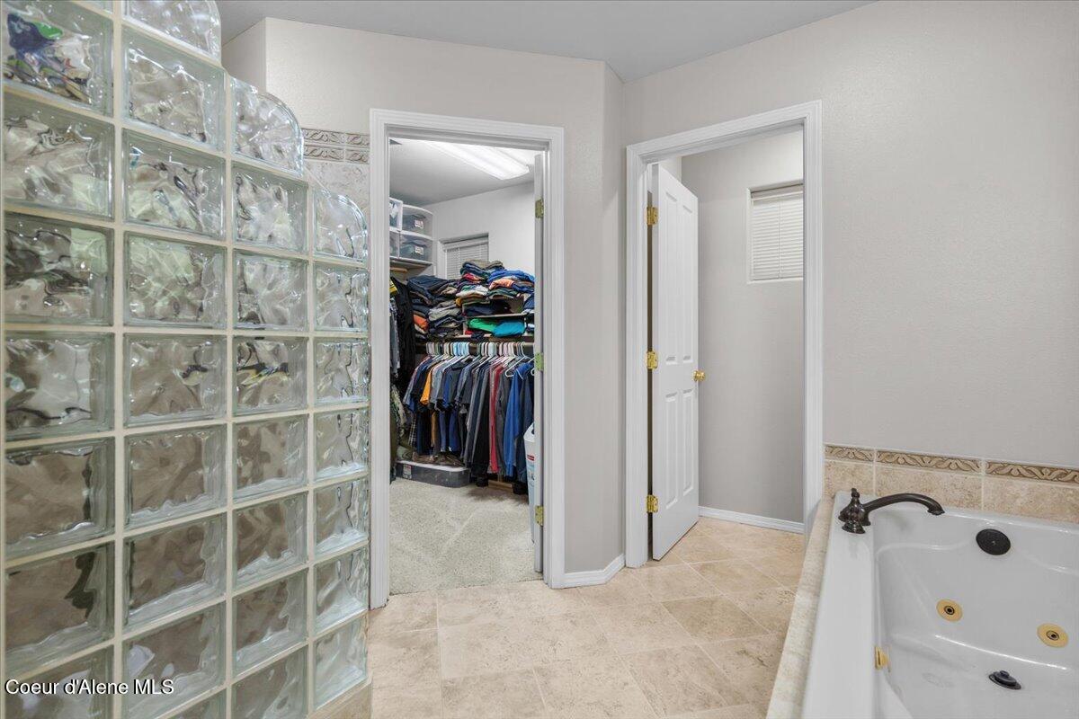 4252 N MAGNOLIA DR, Coeur d'Alene